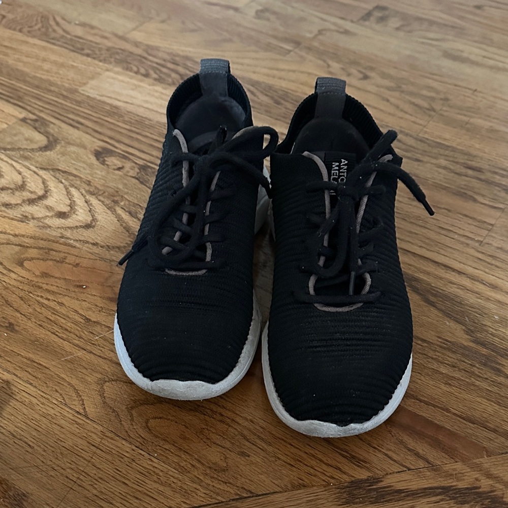 Antonio Melani Women’s Black Athletic Shoes